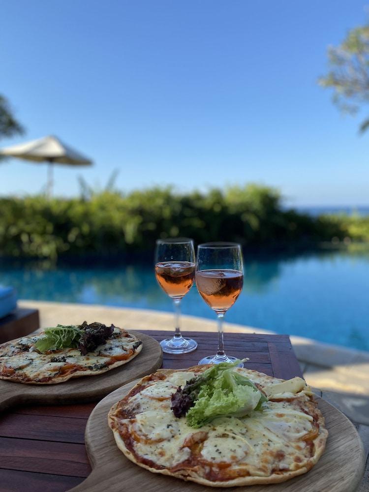 Santai Hotel Αμέντ Εξωτερικό φωτογραφία