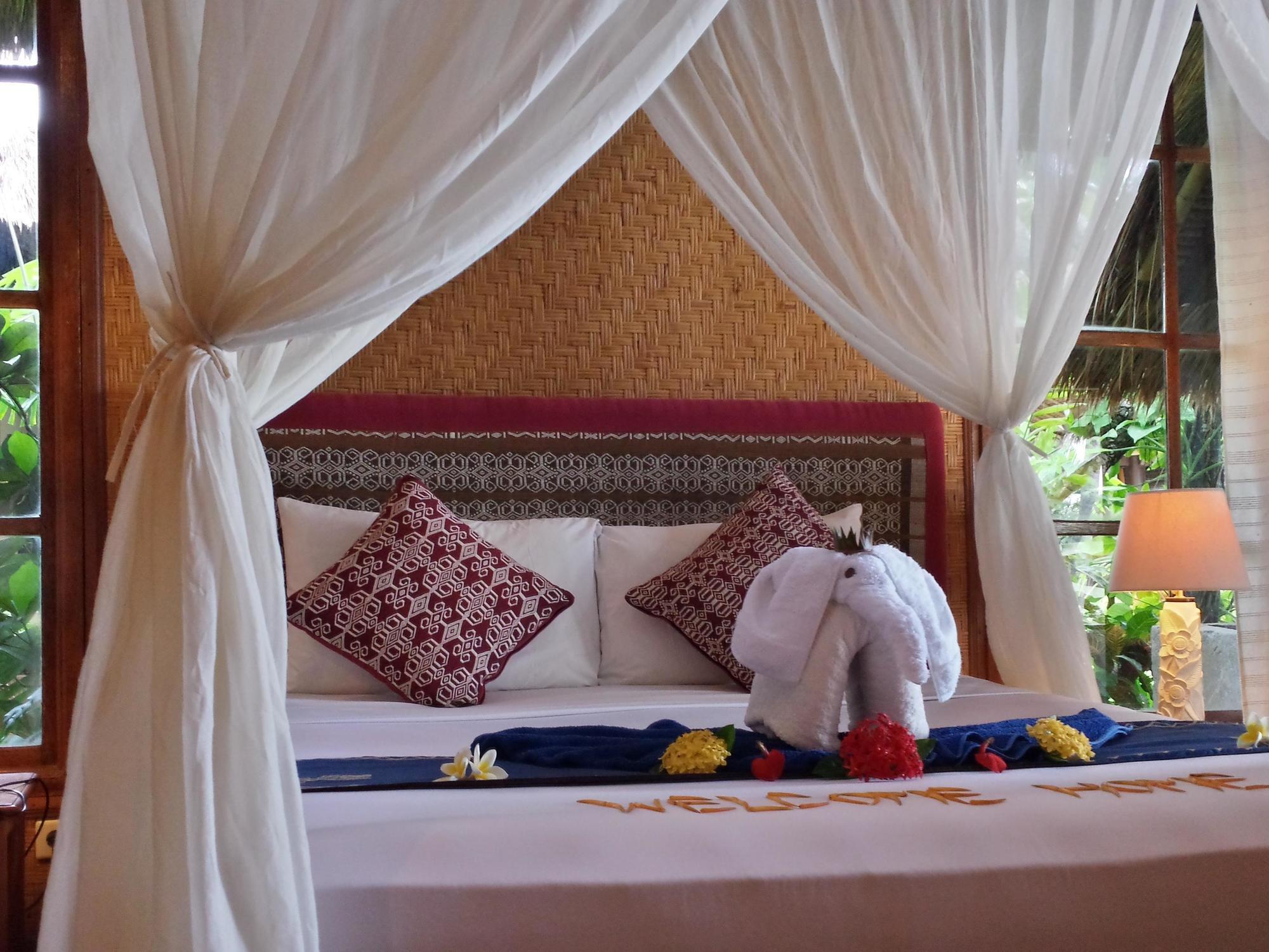 Santai Hotel Αμέντ Εξωτερικό φωτογραφία
